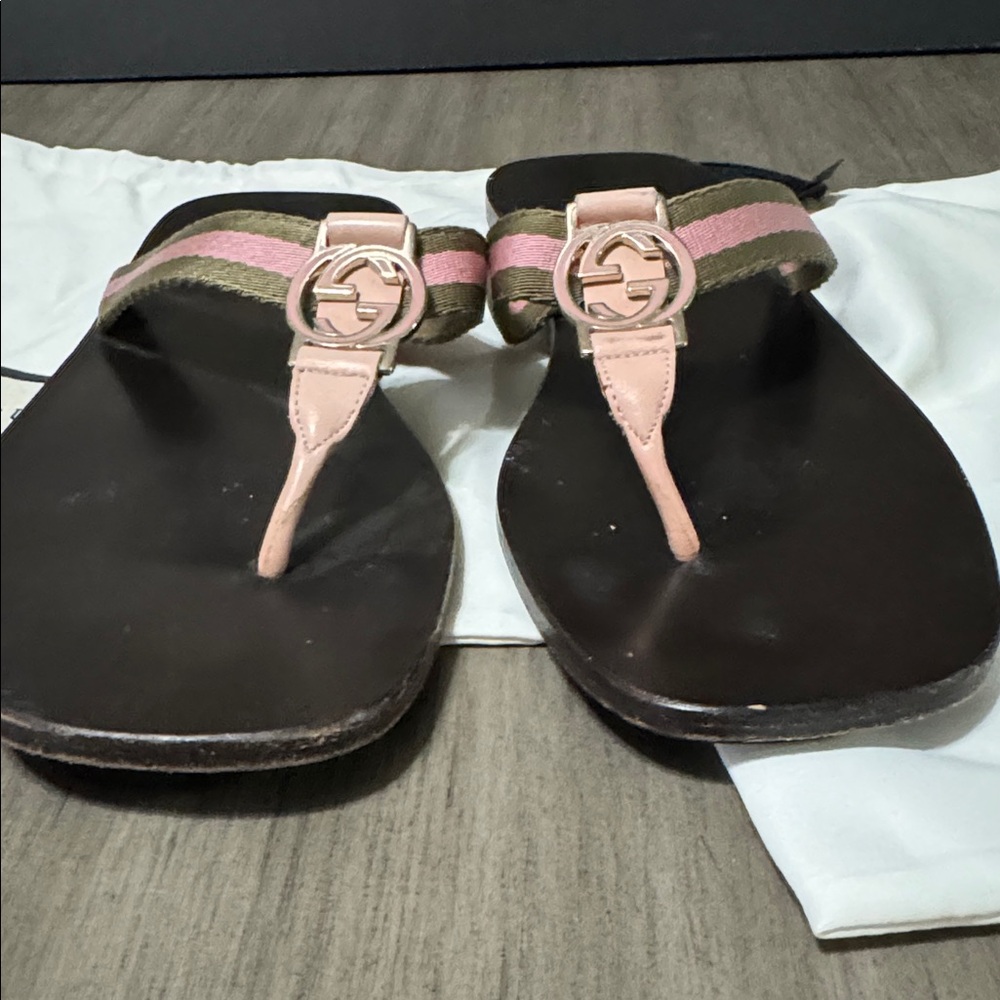 Gucci Pink & Green Web Leather Thong Sandals with GG Size 7.5 - Picture 7 of 7